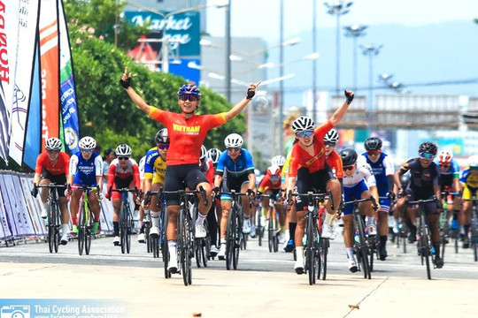 Tay đua nữ số một Việt Nam vô địch châu Á