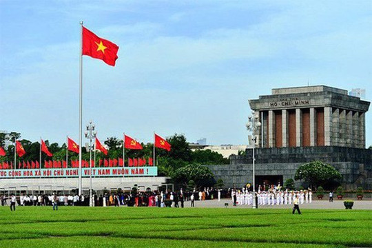 Tiếp tục tổ chức Lễ viếng Lăng Chủ tịch Hồ Chí Minh 